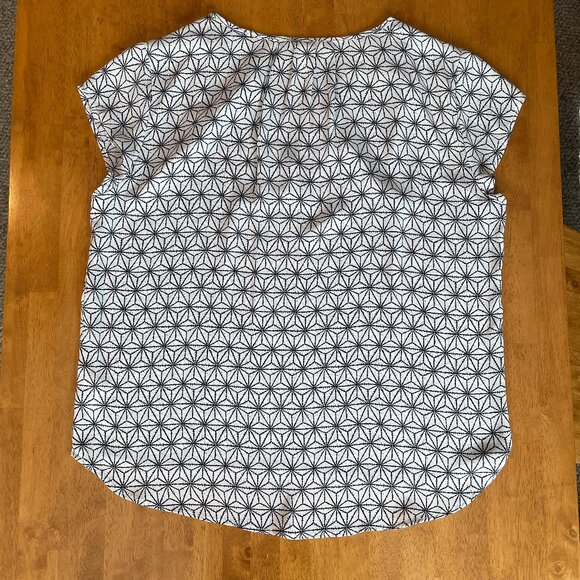 Size 14 H&M black white cap sleeve top - Picture 5 of 11